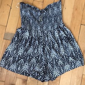 Billabong strapless romper